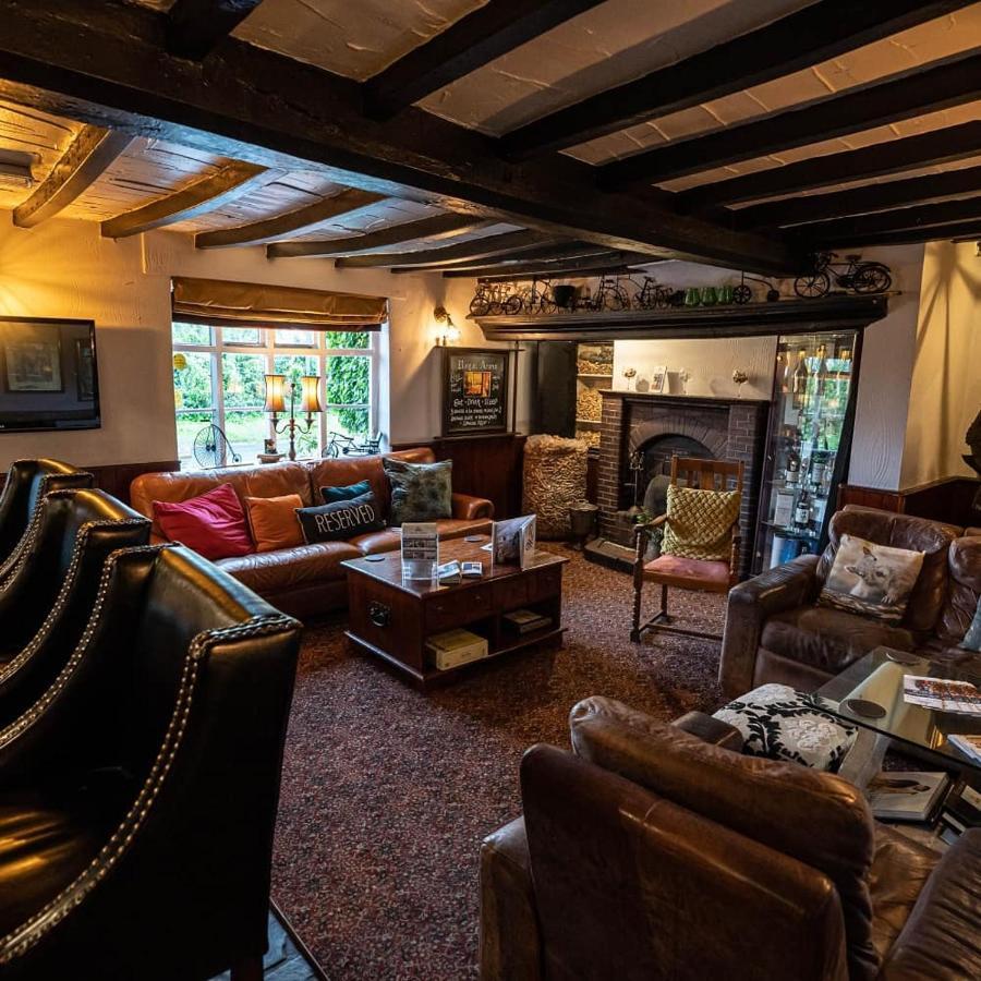 The Royal Arms Hotel Sutton Cheney Exteriör bild