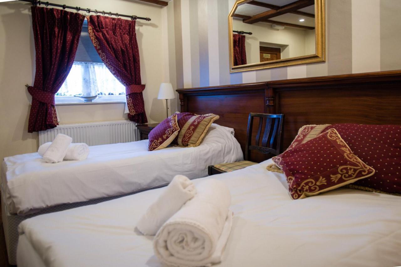 The Royal Arms Hotel Sutton Cheney Exteriör bild