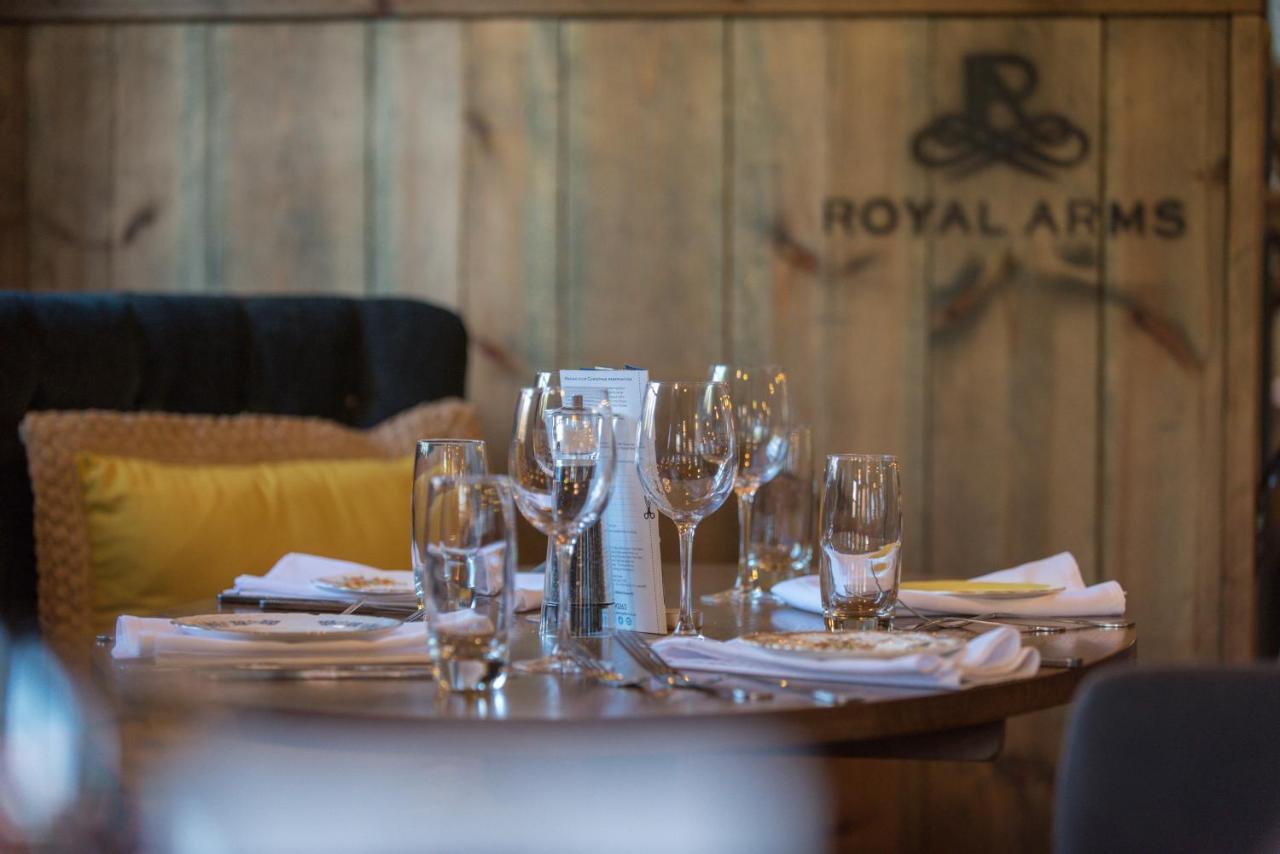 The Royal Arms Hotel Sutton Cheney Exteriör bild
